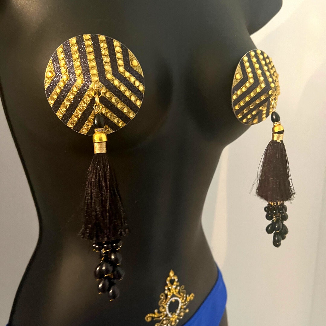 nipple stickers 2 greamáin nipple 2