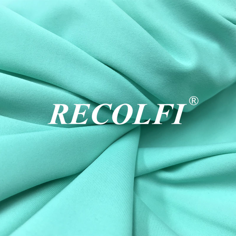 RECOLFI recycl&eacute;iert Badekleeder Stoff 3